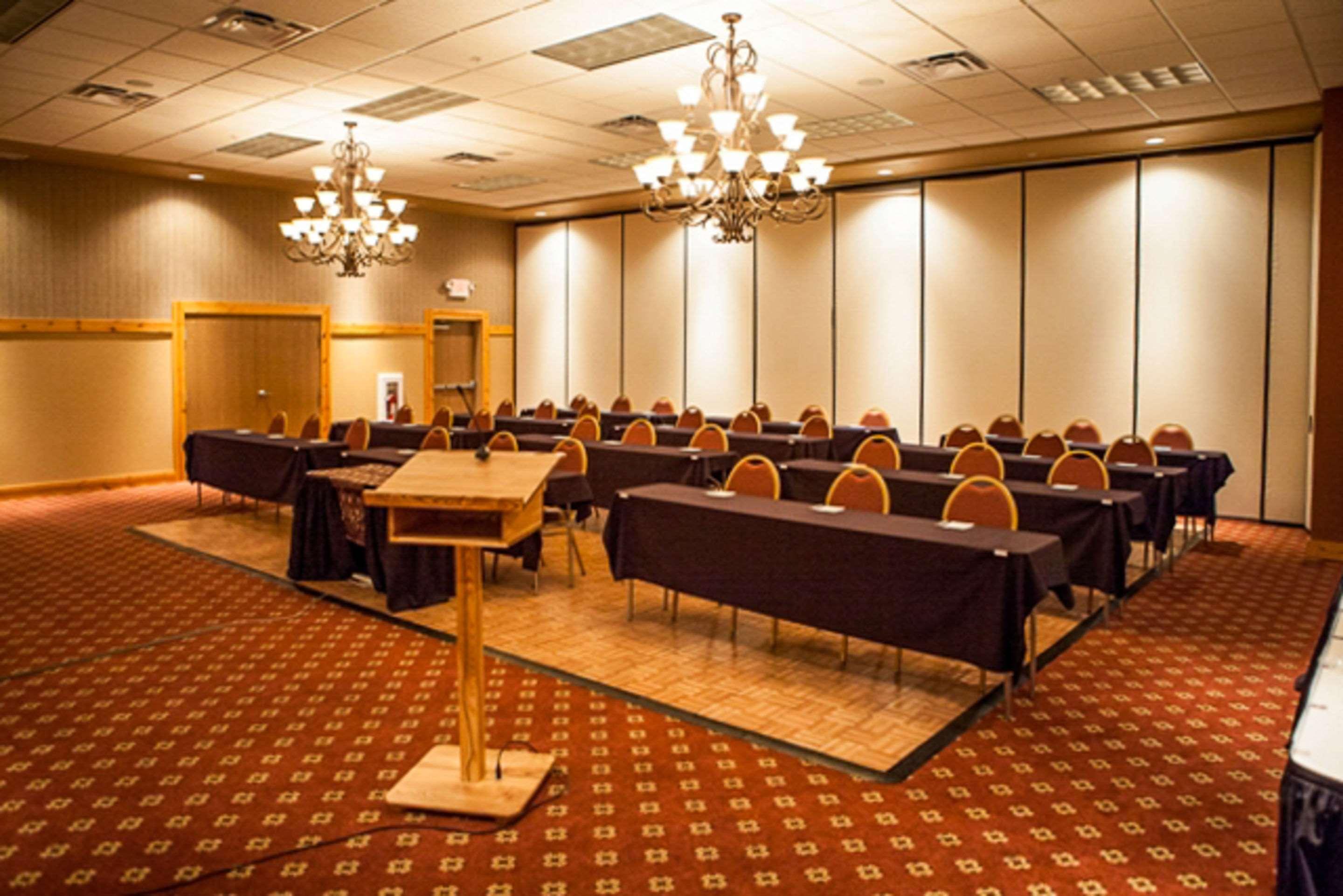 Sleep Inn & Suites Conference Center Eau Claire North Union Bagian luar foto