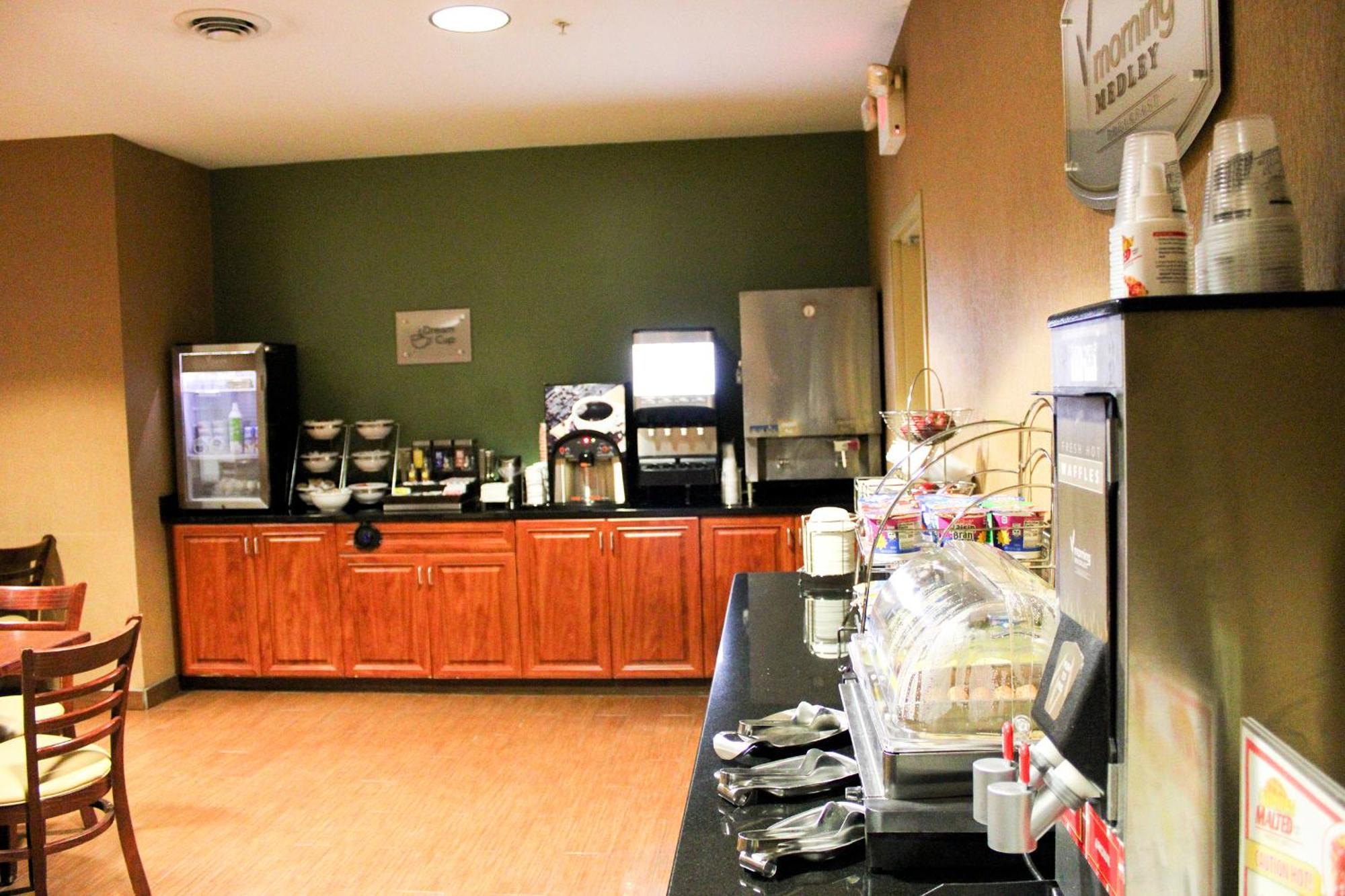 Sleep Inn & Suites Conference Center Eau Claire North Union Bagian luar foto